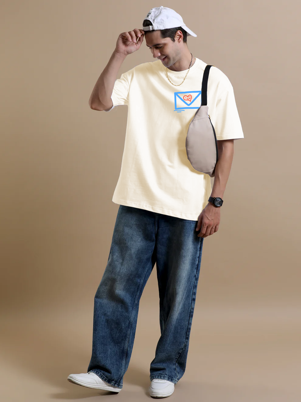 Message Doodle Off-White Oversize T-Shirt