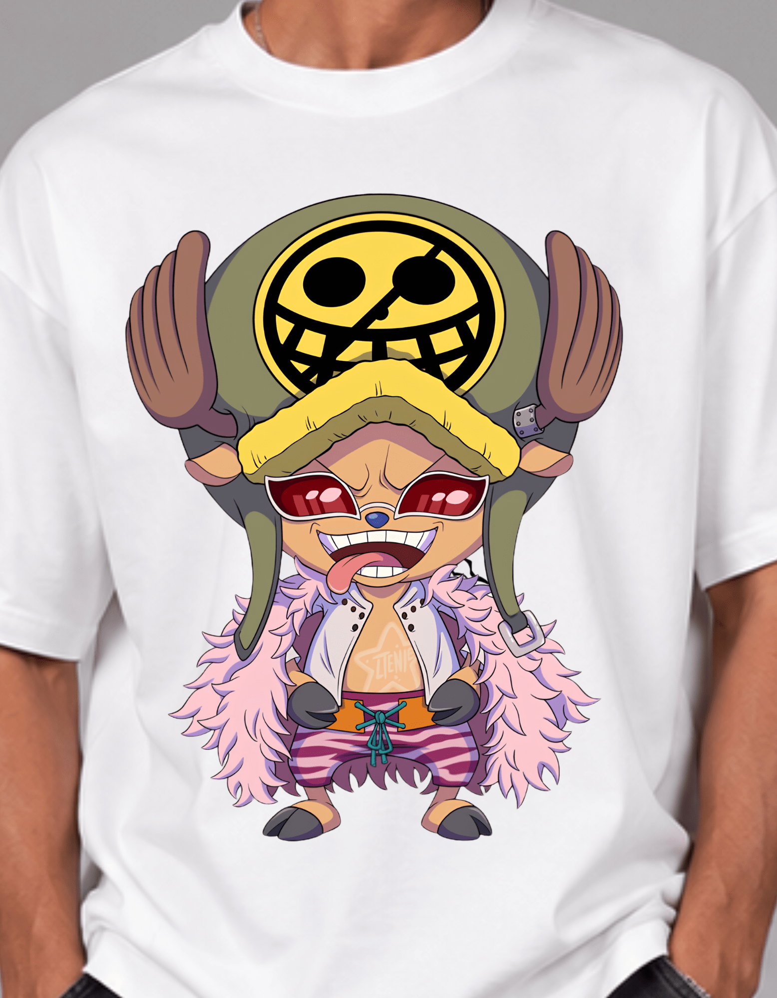 Doflamingo Oversize T-Shirt - Awara Bacha