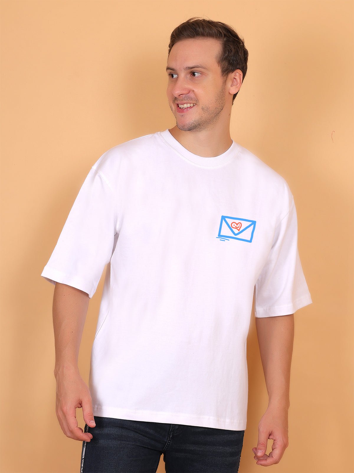 Message Doodle White Oversize T-Shirt - Awara Bacha
