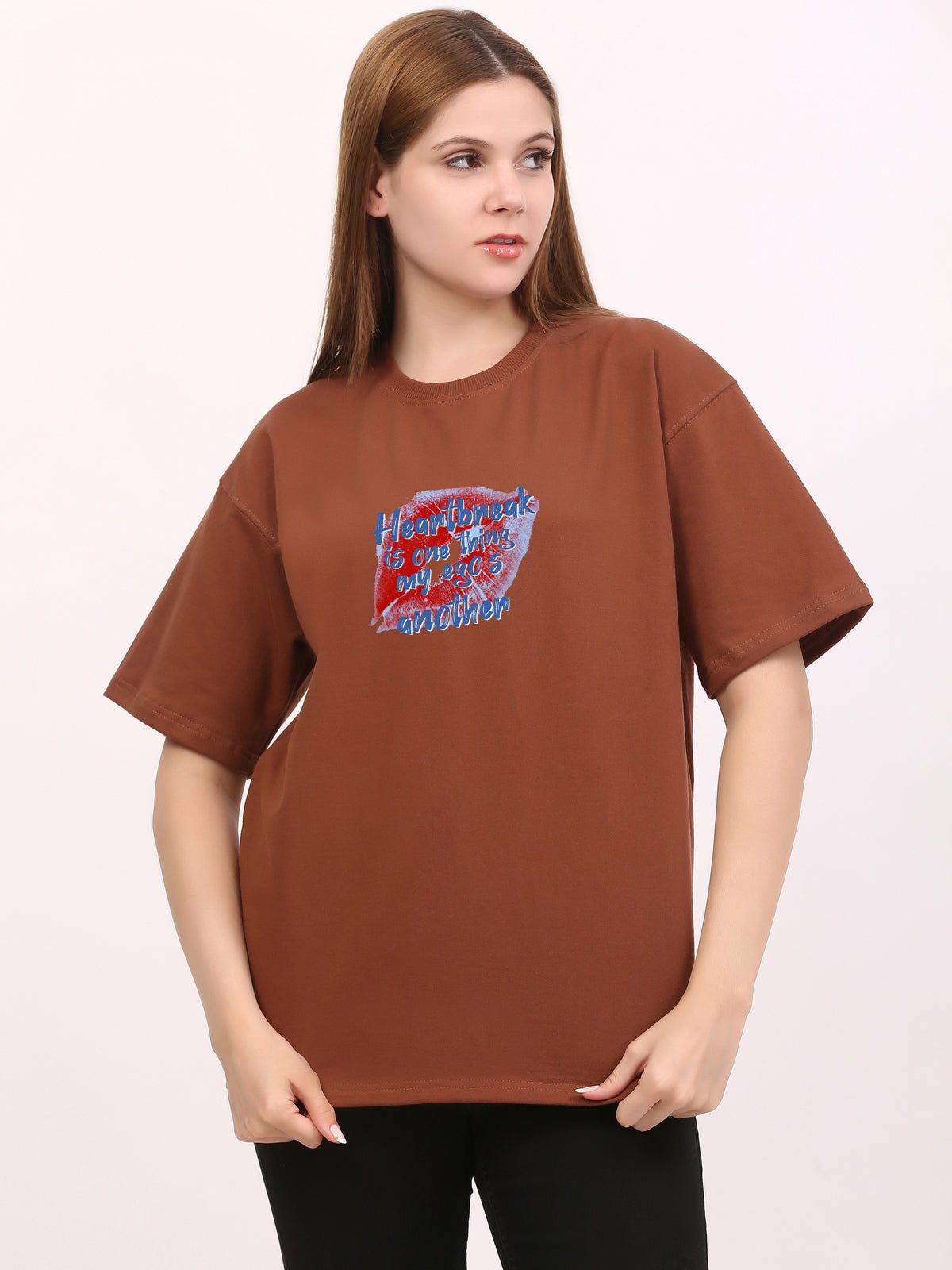 Sabrina Carpenter Brown Oversize T-Shirt - Awara Bacha