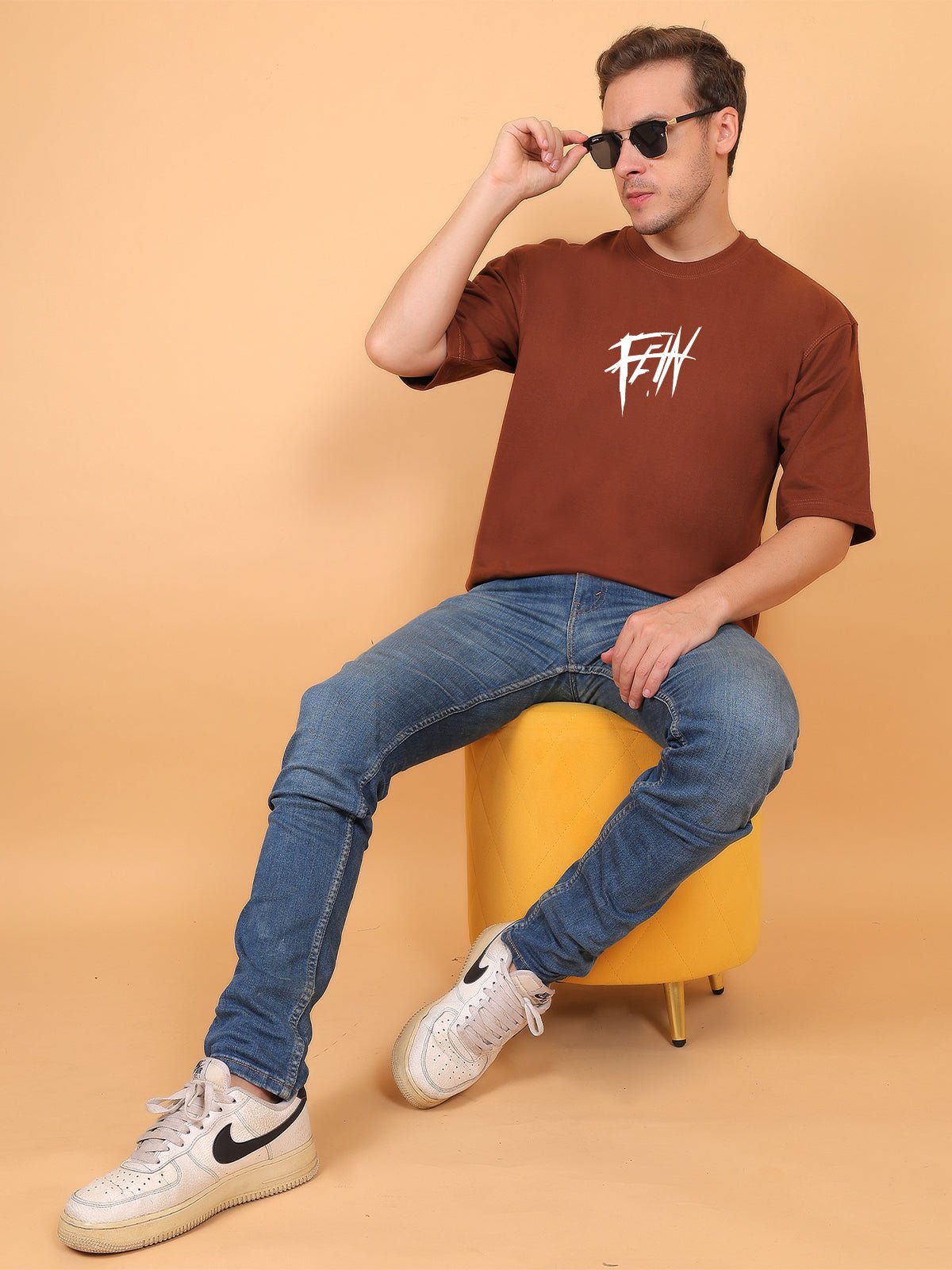 Travis Scott Caricature Oversize T-Shirt - Awara Bacha