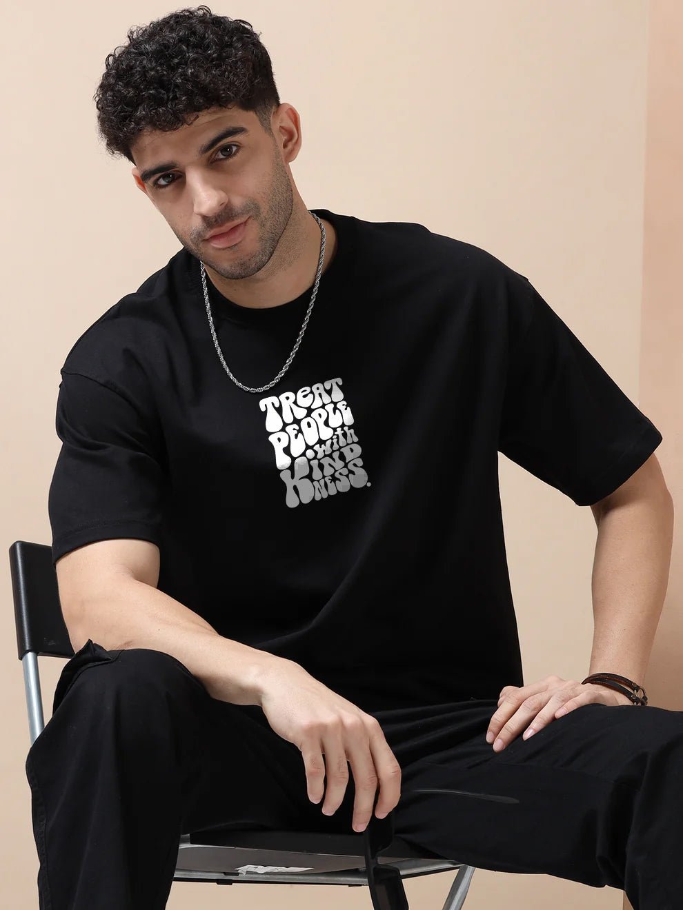 Treat people with kindness Oversize T-Shirt - Awara Bacha