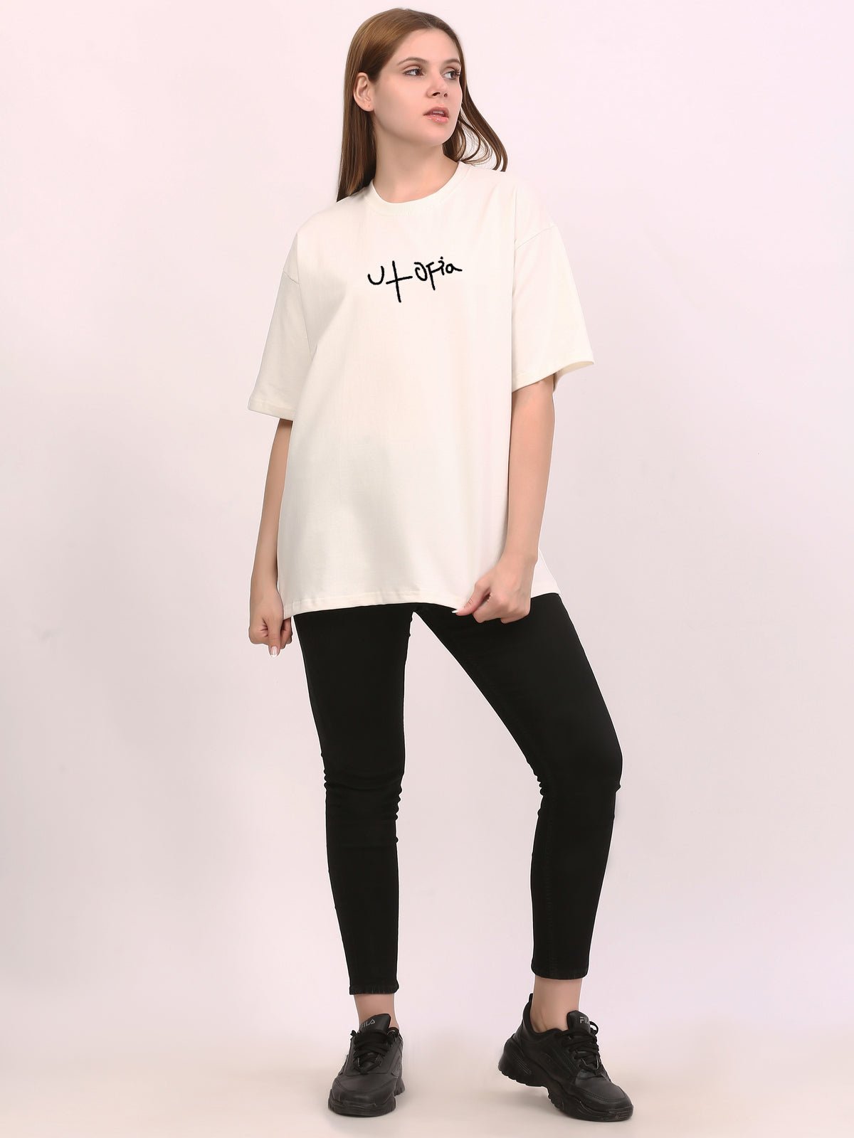 Utopia Off white Oversize T-Shirt - Awara Bacha