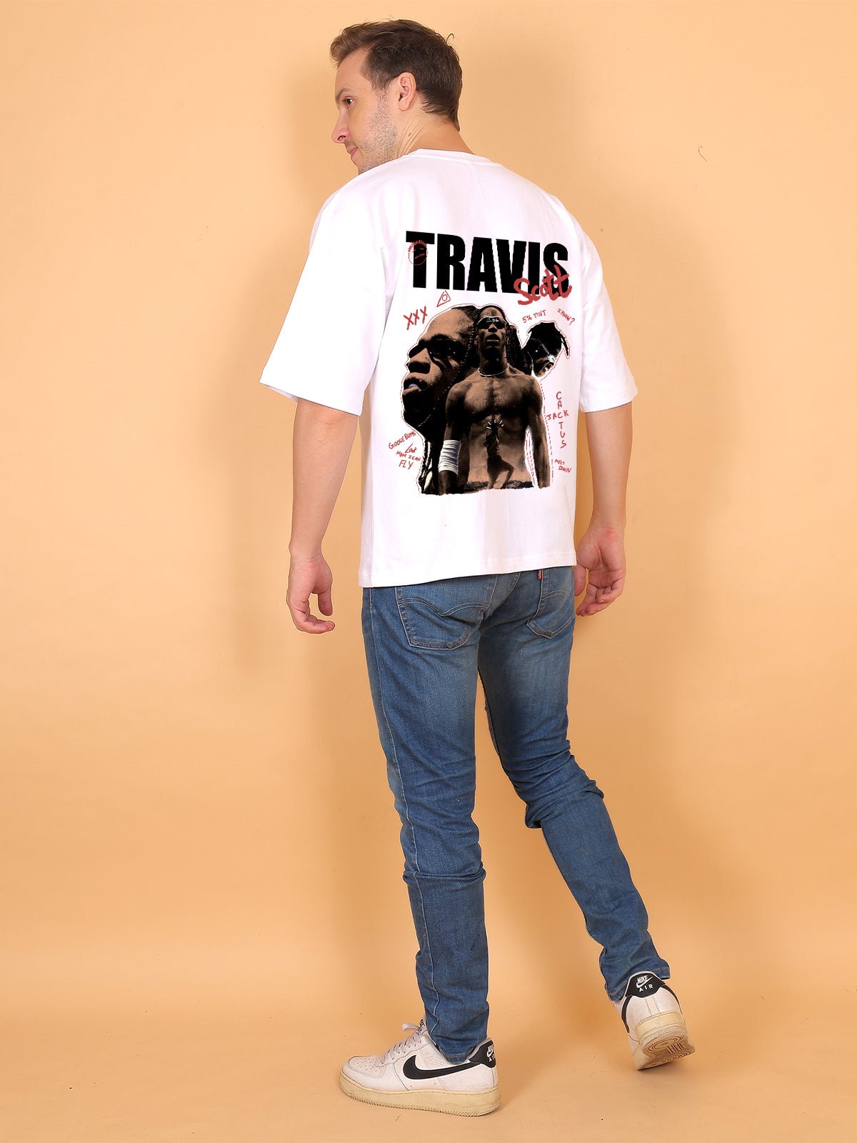 Utopia White Oversize T-Shirt - Awara Bacha